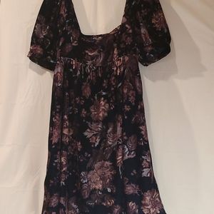 Urban Outfitters Dress Size Medium.
